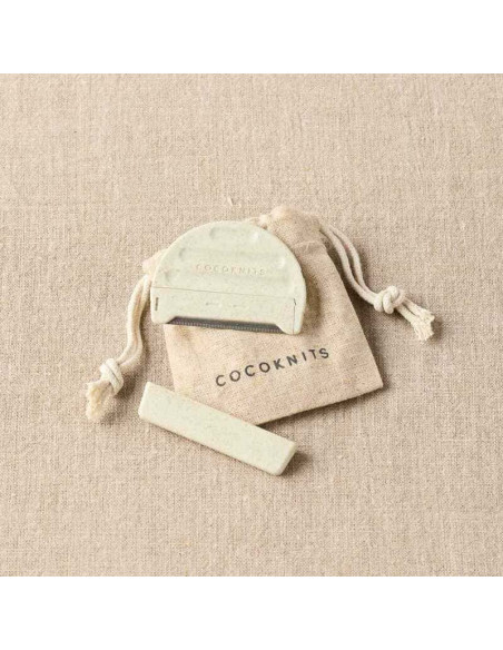Fuzz Off Comb II - CocoKnits